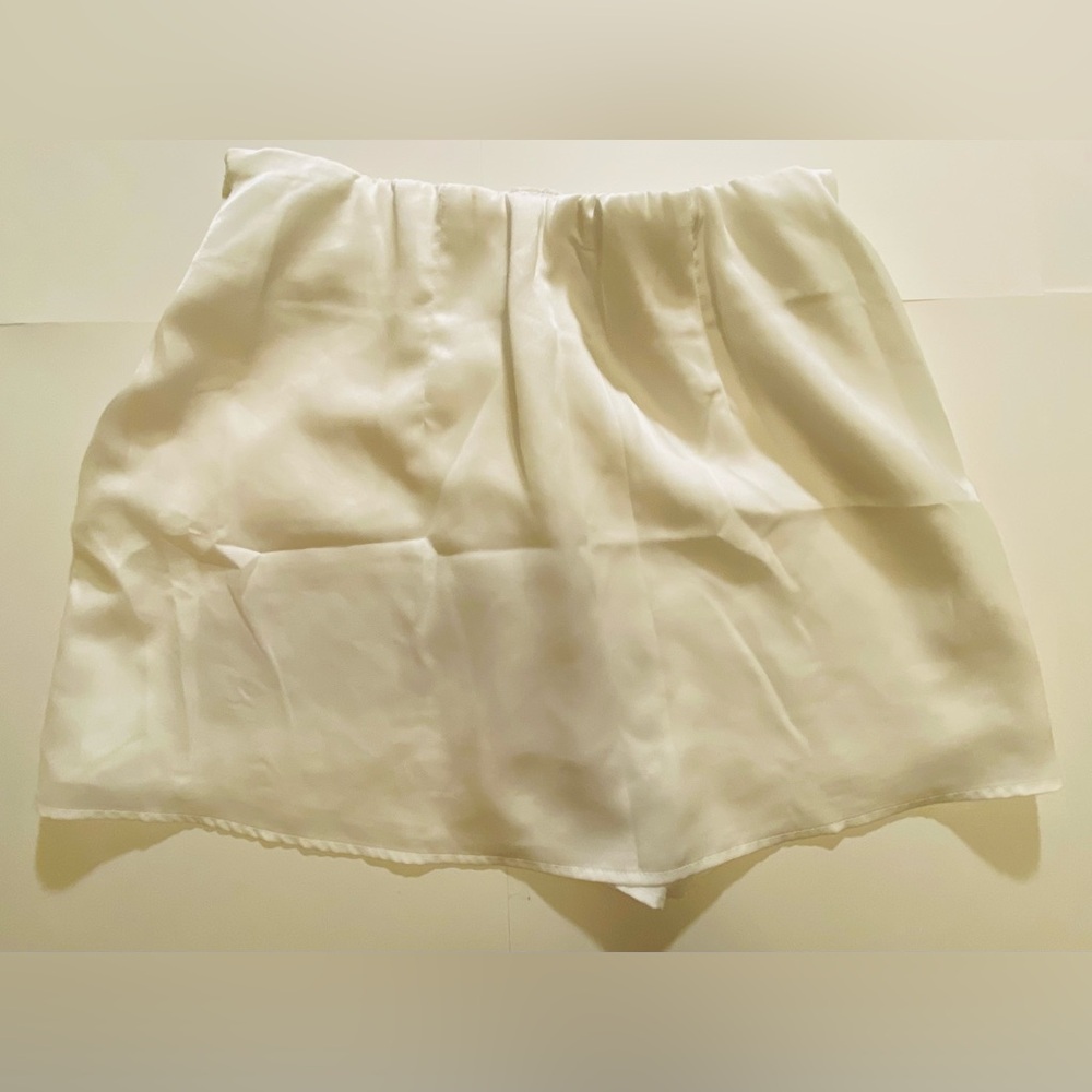 Elegant White Skirt